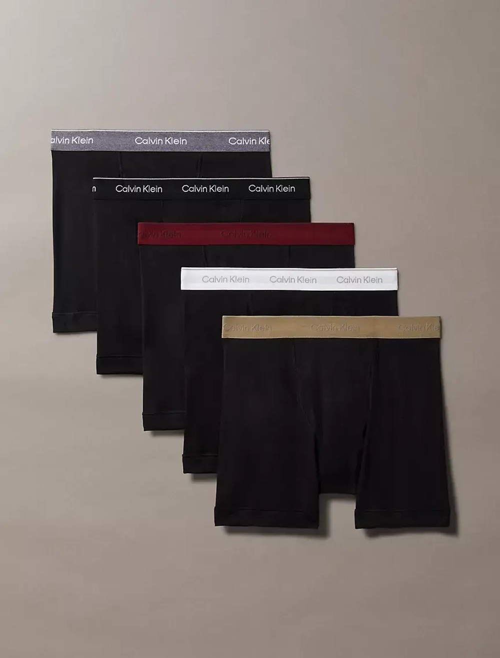 Нижнее белье Calvin Klein