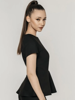 Блузка медицинская с баской черная стрейч