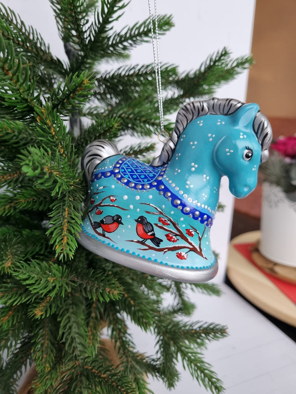 Лошадка- колокол ёлочная игрушка из фарфора
