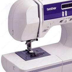 Швейная машина Brother XR 7700