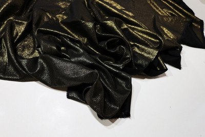 Вискоза с накатом. Золото на черном, 1,05м