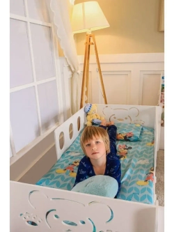 Кровать детская с бортиком 160x70