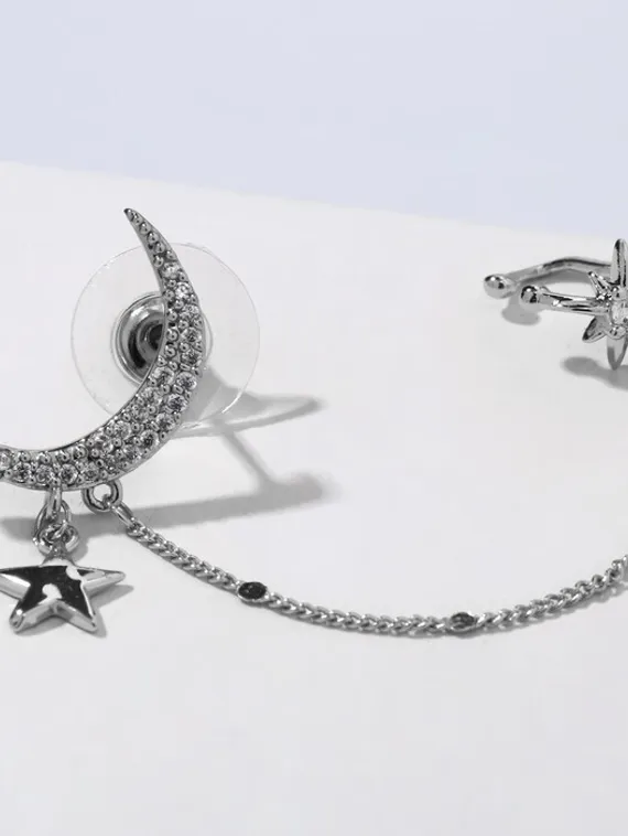 Серьга "Каффа" месяц на цепочке, цвет белый в серебре