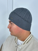 шапка вязаная теплая с отворотом стильная