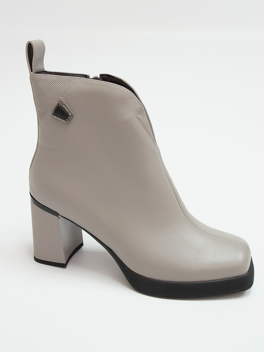 Полусапожки женские MAGNORI Z565-J762R-1\A1608