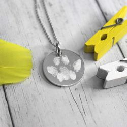 Серебряный кулон подвеска с отпечатком лапки на заказ