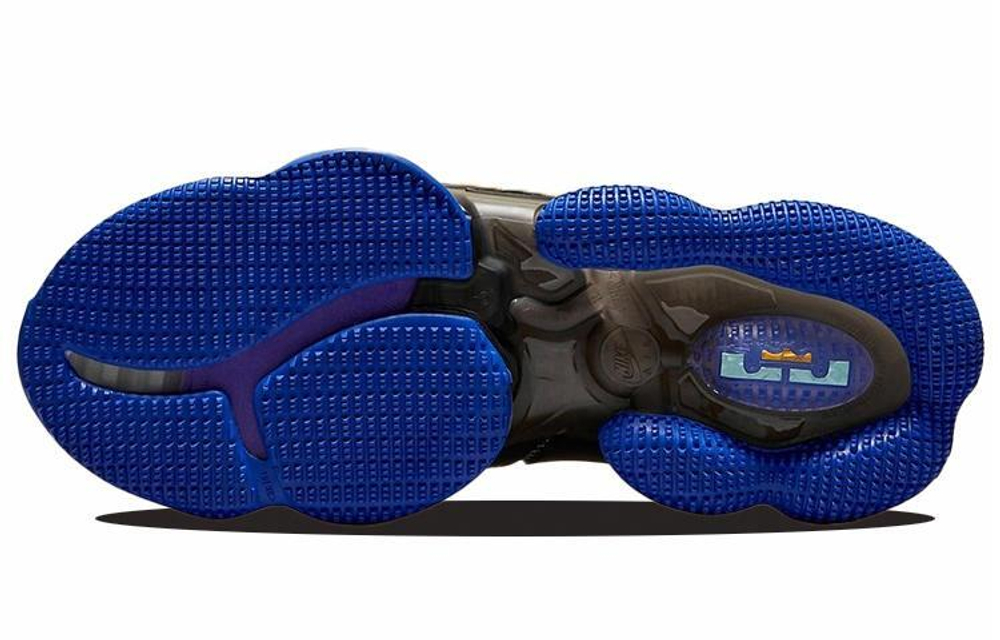 Кроссовки Nike Lebron 19 Ep "Hardwood Classic" Tpu