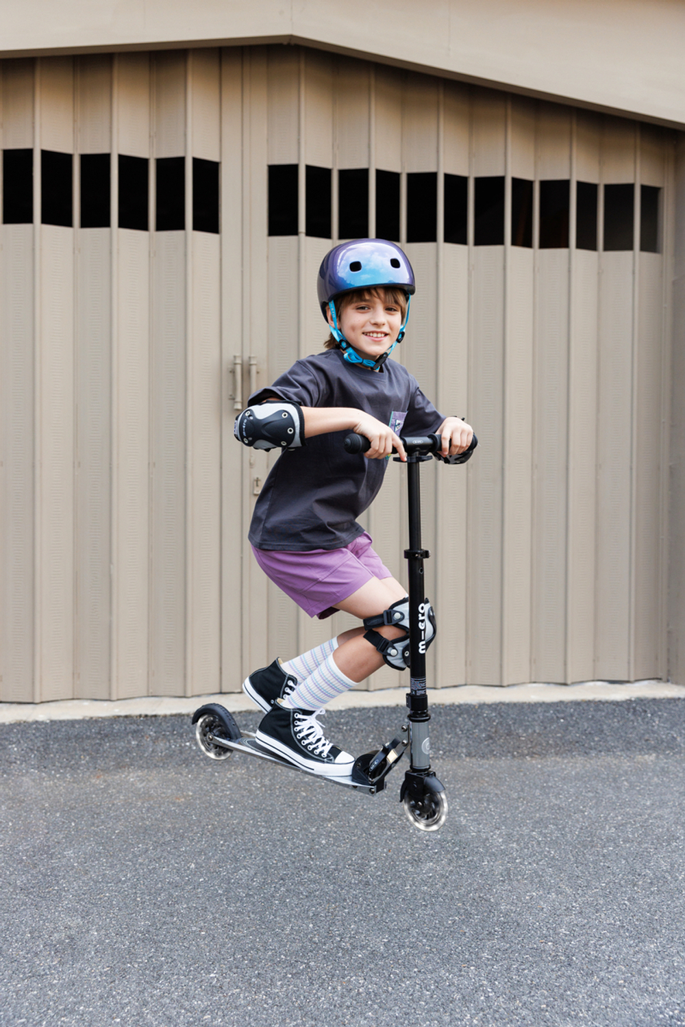 Шлем Micro - Неохром синий (M) BOX