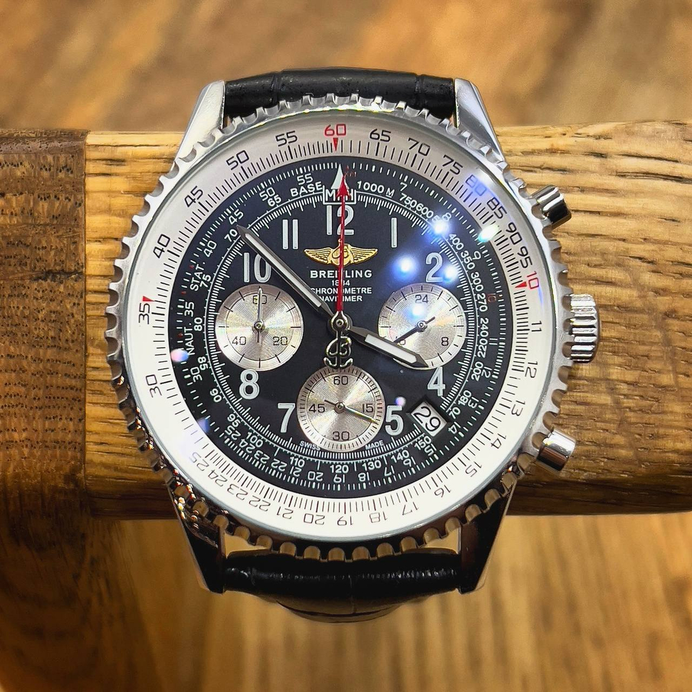 Часы Breitling