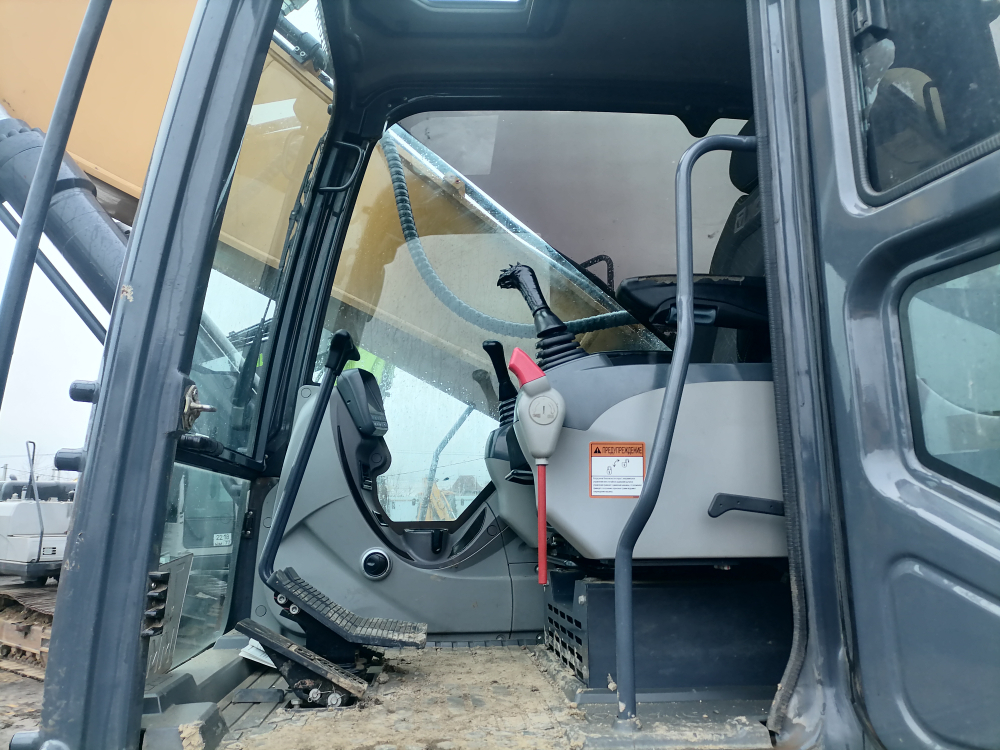 XCMG XE335 Экскаватор XE335C (Дизельный, 7,8 л, 259 л.с., АТ)