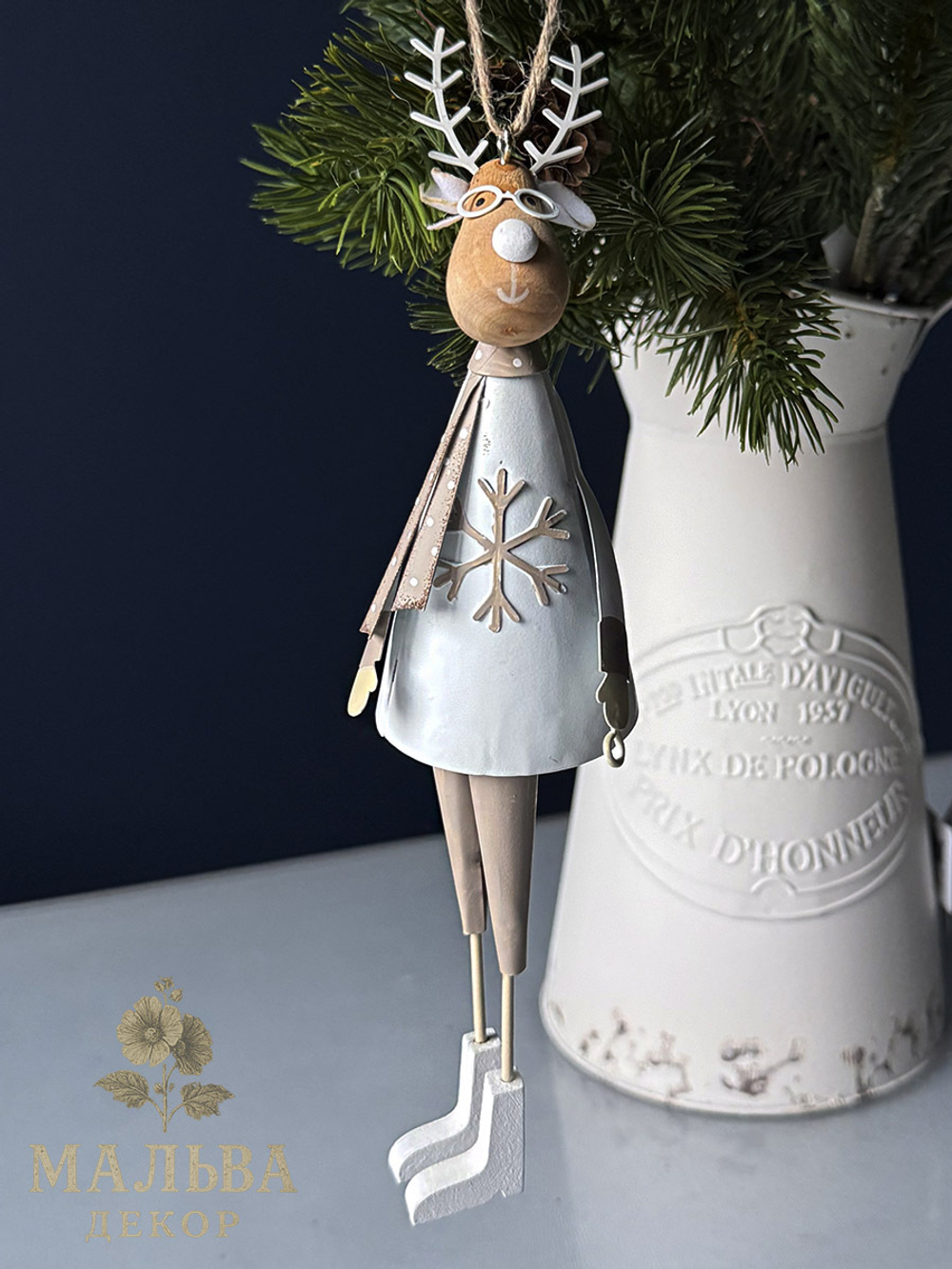 Декор подвесной "Олень" в ассортименте 5x5x25 см