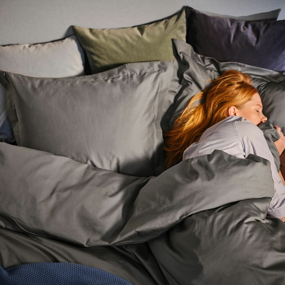 Комплект постельного белья IKEA LUKTJASMIN (ЛЮКТЭСМИН), Двуспальный, Темно-серый, 240x220, 50x80 см