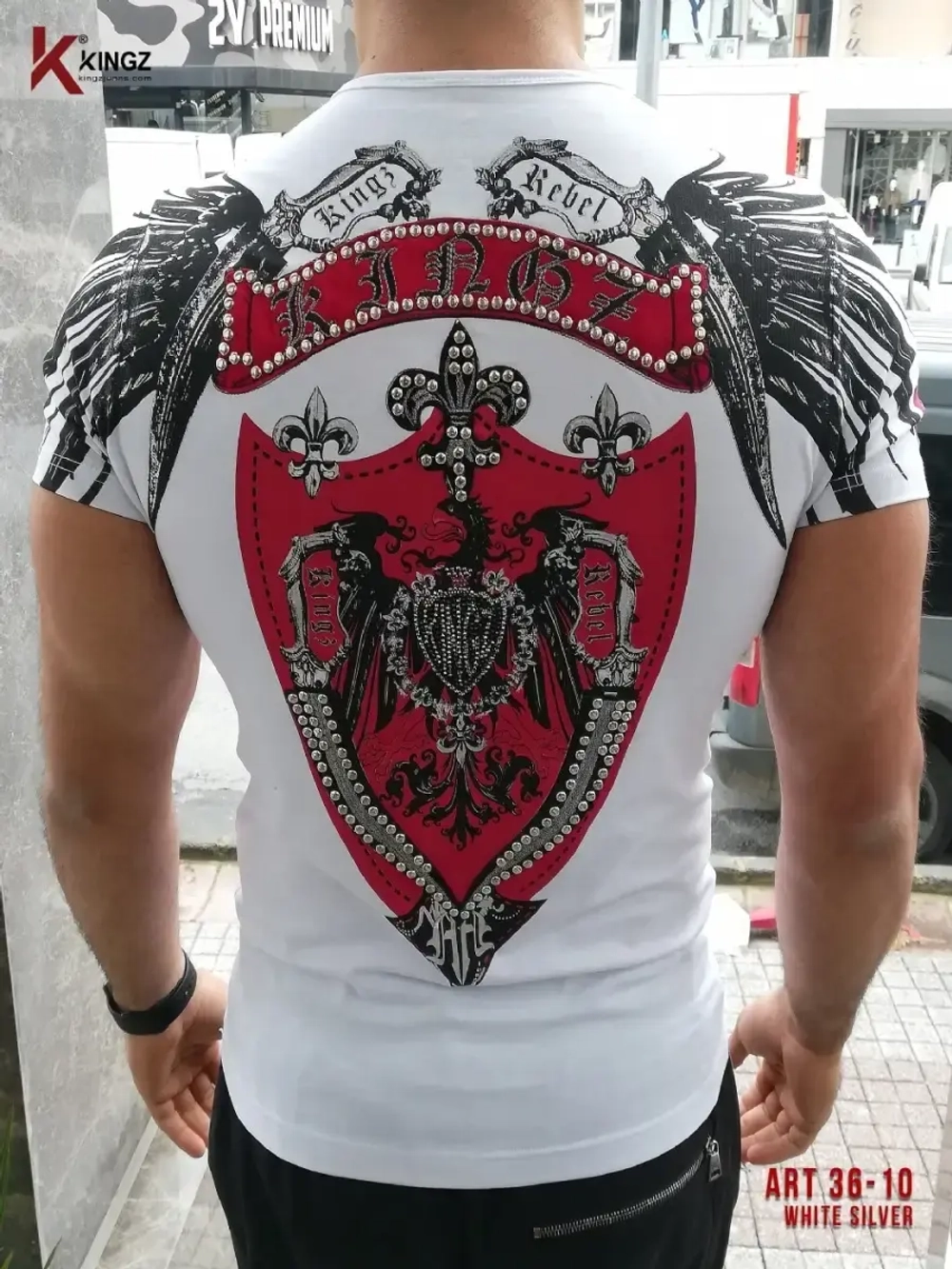 Футболка