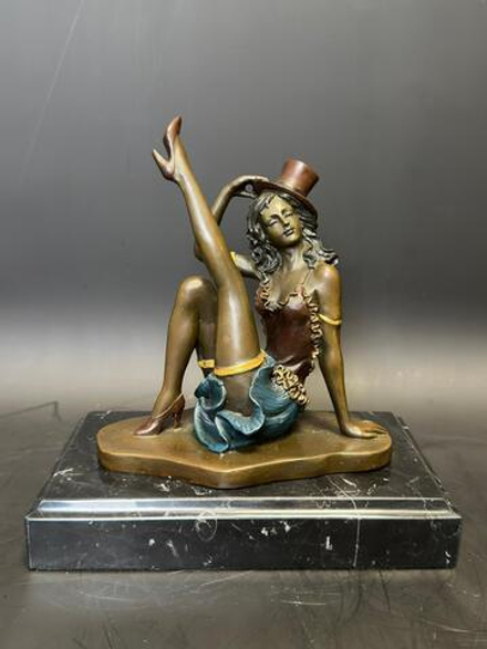 Бронзовая скульптура «Танцовщица Кабаре»