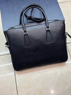 Портфель Prada