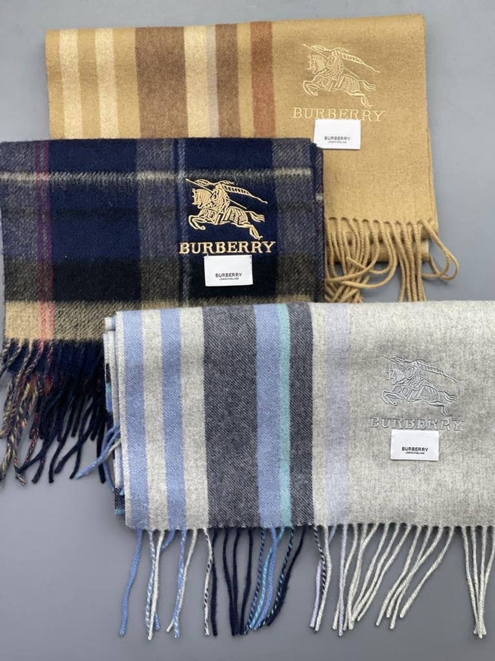 Шарф Burberry