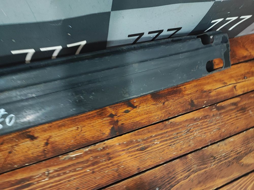 Усилитель переднего бампера Toyota Camry (XV50) 11-18 Б/У Оригинал 5202133181