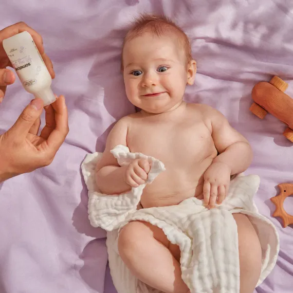 Нежное массажное масло для кожи новорождённого малыша Somelove с ароматом ванили и лаванды 100мл