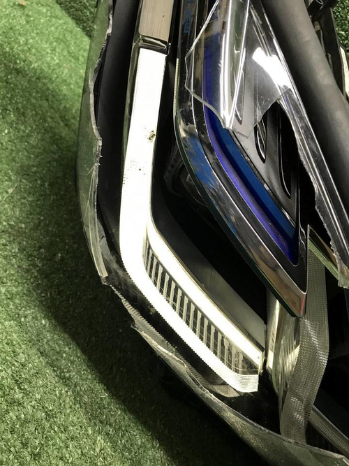 Битая Фара правая BMW 6er G32 (2020-2023) Laser