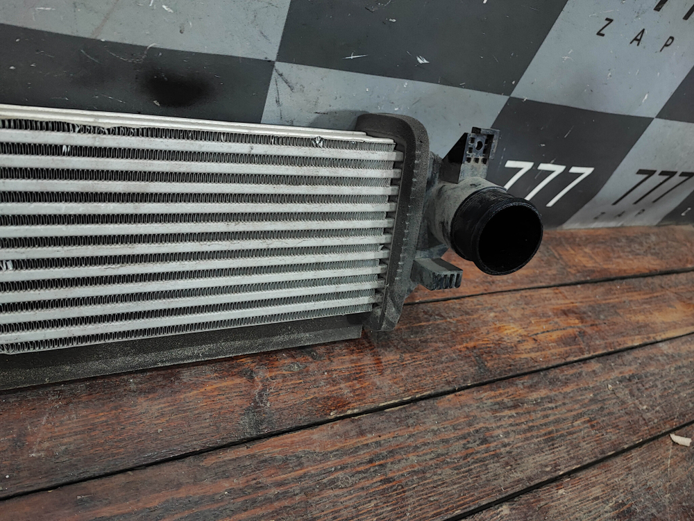 Интеркулер Exeed TXL 19-нв Б/У Оригинал 302000507AA