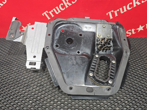 Кронштейн педального узла