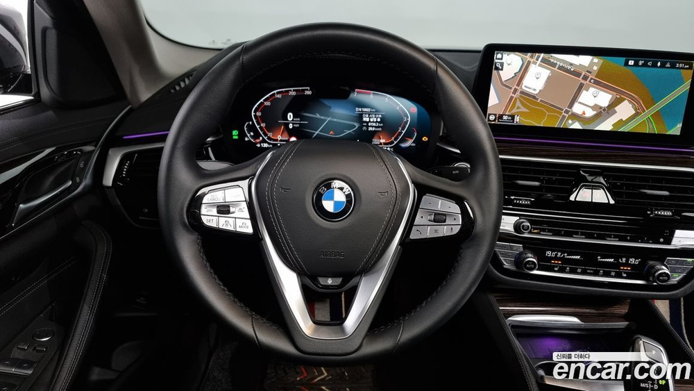BMW 5 Series (G30) 520i Luxury (04.2023)