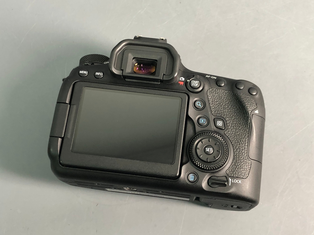 Canon 6D Mark II 55.000 кадров