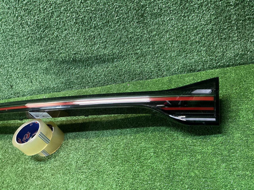 Фонарь крышки багажника Geely Preface (2024-н.в.)