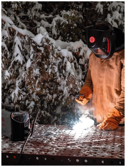 Сварочный аппарат инверторный Ресанта САИ-220ПН (ММА, 220 А, ПВ - 70%)