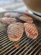 Керамический угольный гриль Primo Oval XL 400 All-in-one, 47x64 см, с ножками и столиками