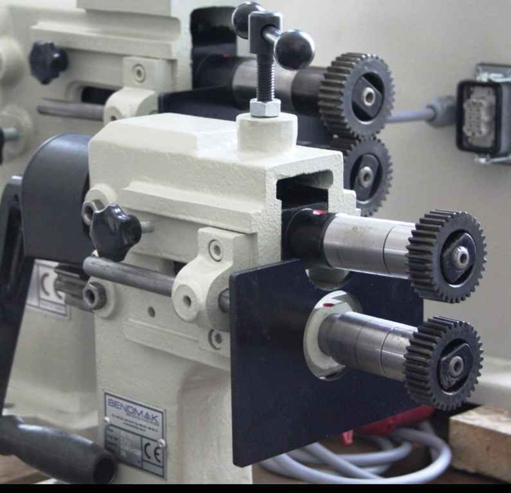 Ручной зиговочный станок Bendmak SW-80