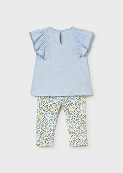 футболка с леггинсами