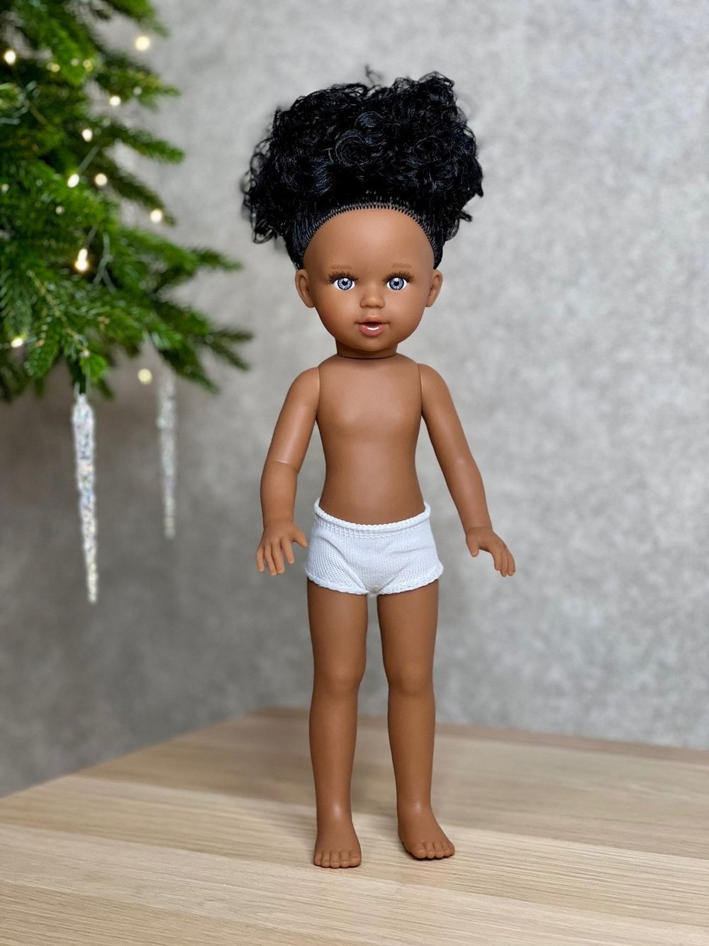 Кукла Marina and Pau 40cм Kisai без одежды в пакете (M13AN)