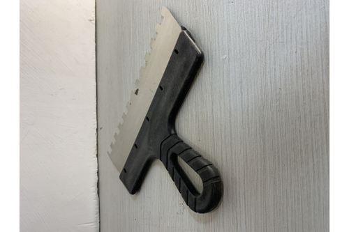 Фасадный зубчатый шпатель 250 мм Зубр МАСТЕР 10078-25-10