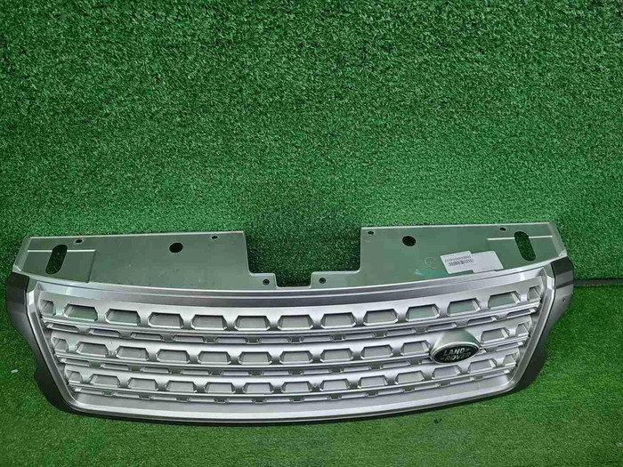 Решетка радиатора Range Rover Vogue 4 L405 (12-17)
