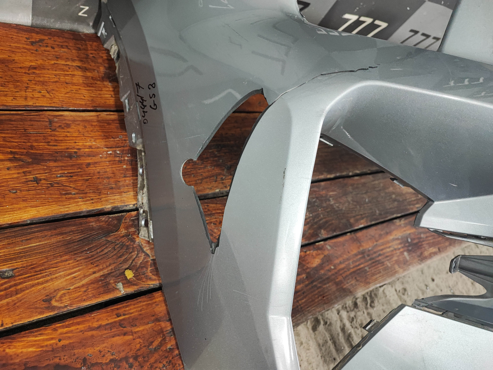 Бампер передний GAC GS8 2 21-нв Б/У Оригинал 7105004DRS0400M00