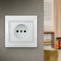 Розетка Intro Plano 1-201-01 без заземления 2P 16А-250В IP20 скрытой установки белая