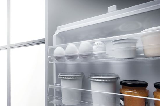 Встраиваемый холодильник Hotpoint-Ariston B 20 A1 FV C/HA