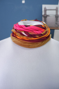 Снуд в полоску стильный