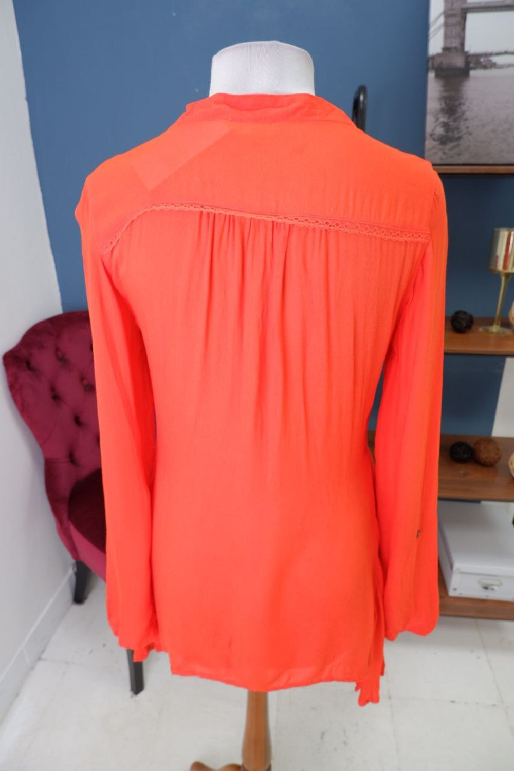 Блузка Clara Vitti яркая 42 размер