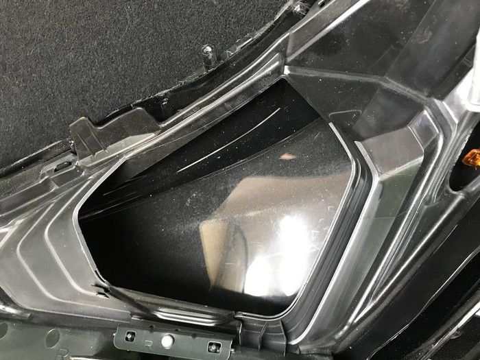 Стекло фары правое Lexus NX 1 (2017-2021)