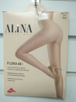 Капроновые колготки Alina с шортиками 40 Дэн