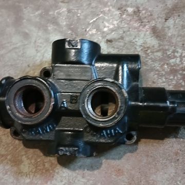 Гидравлический цилиндр BOURGAULT