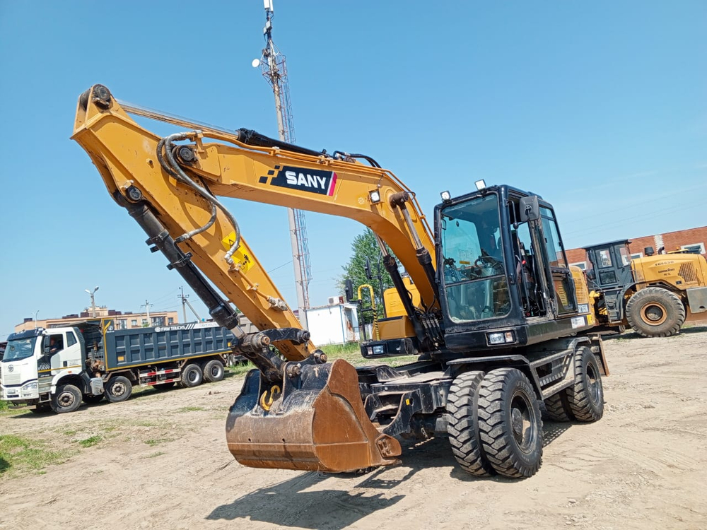 SANY SY* Экскаватор SY155W (Дизельный, 5,2 л, 163 л.с., АТ)