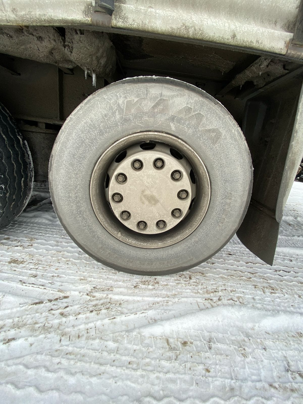 Туймазинский завод автобетоновозов 5885* Полуприцеп шторный 588510