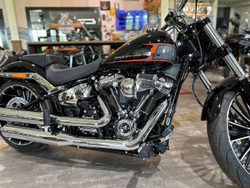 Harley-Davidson Breakout 117, 2023