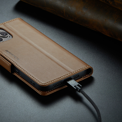 Чехол-книжка CaseMe Smooth iPhone 16 Pro Max