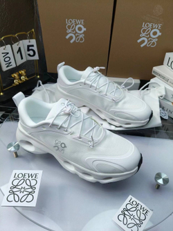 Кроссовки On Running x Loewe Cloudsolo
