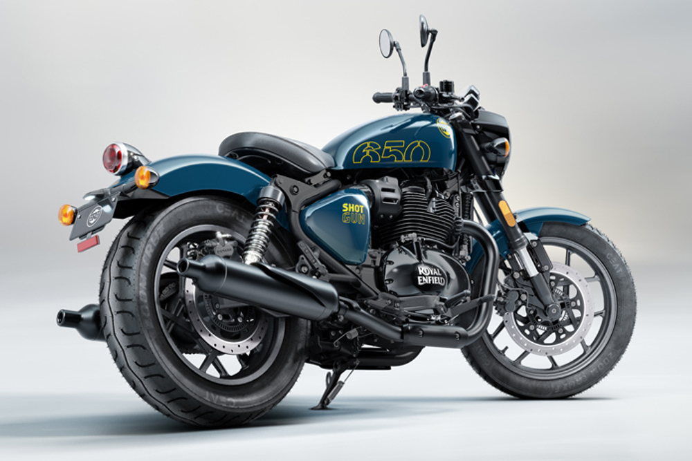 Royal Enfield Shotgun 650 Plasma Blue (Mid)