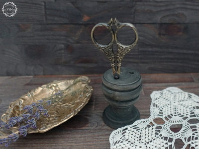 Подставка для 3х ножниц "Чердачная"